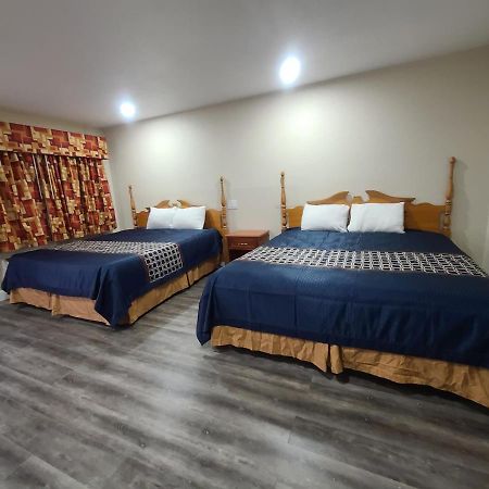 Majestic Inn & Suites Klamath Falls Exterior photo