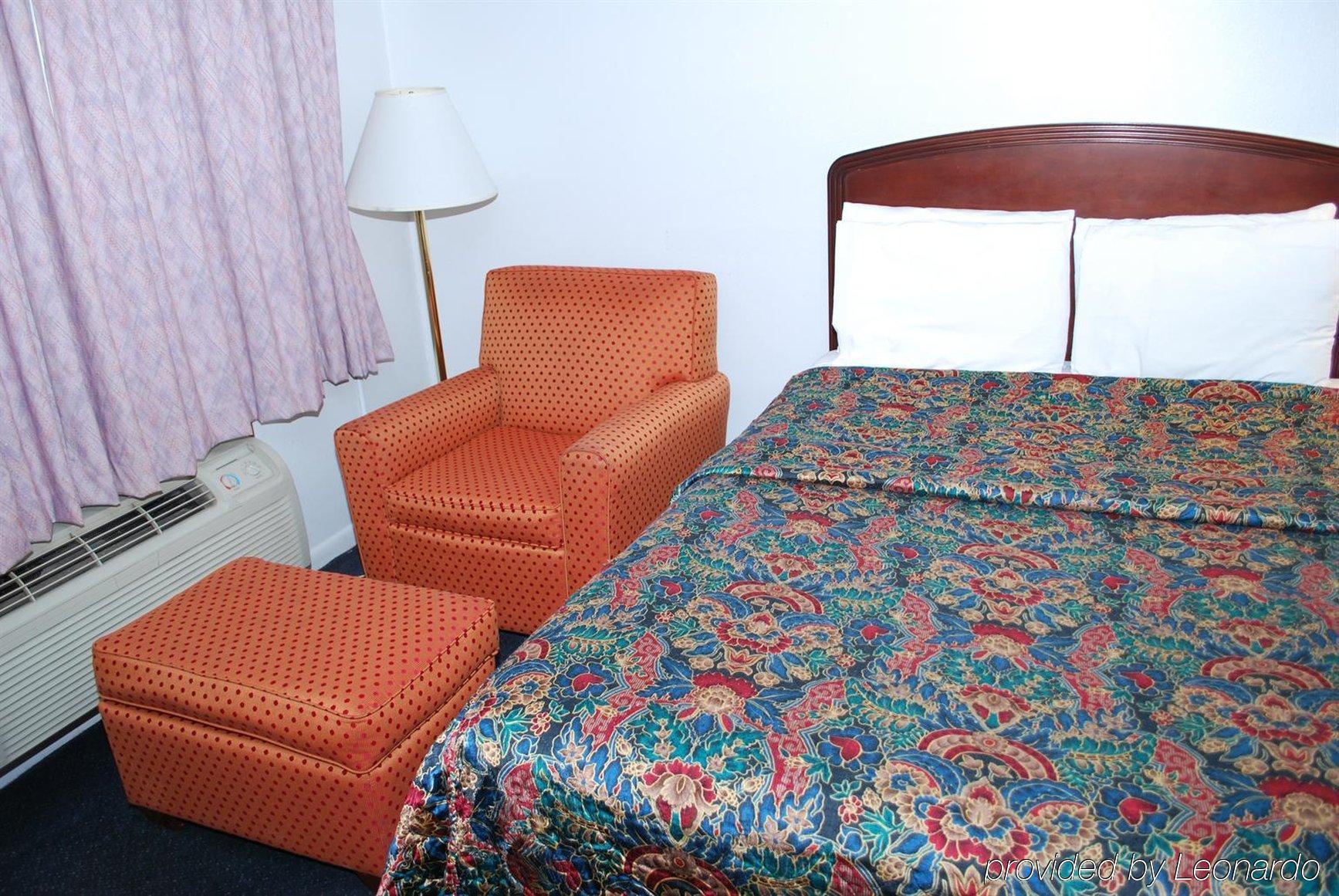 Majestic Inn & Suites Klamath Falls Room photo